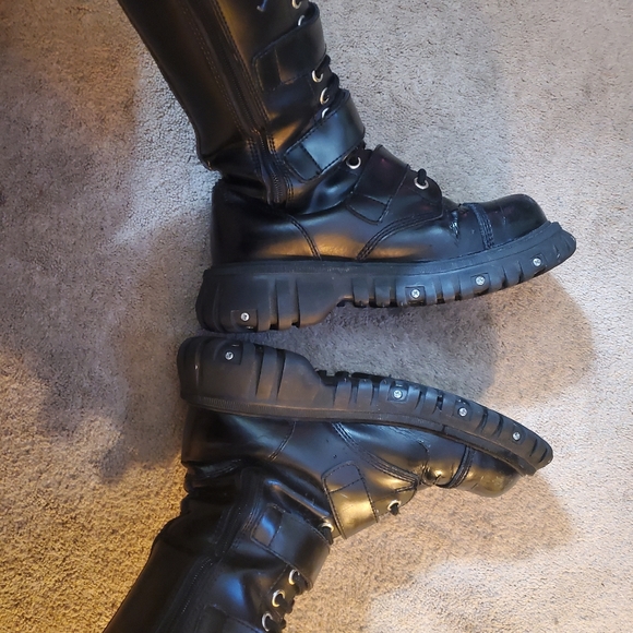 Demonia platform tall boots faux leather - Picture 3 of 4